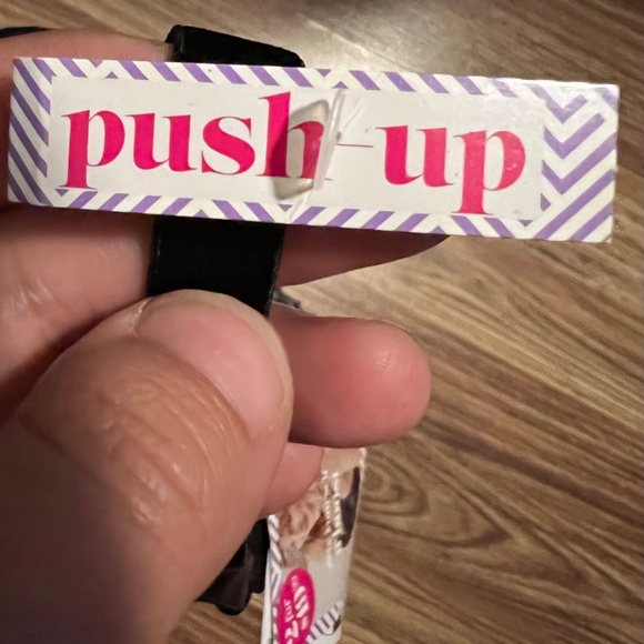 38D Madenform Push-up Bra - Picture 3 of 3